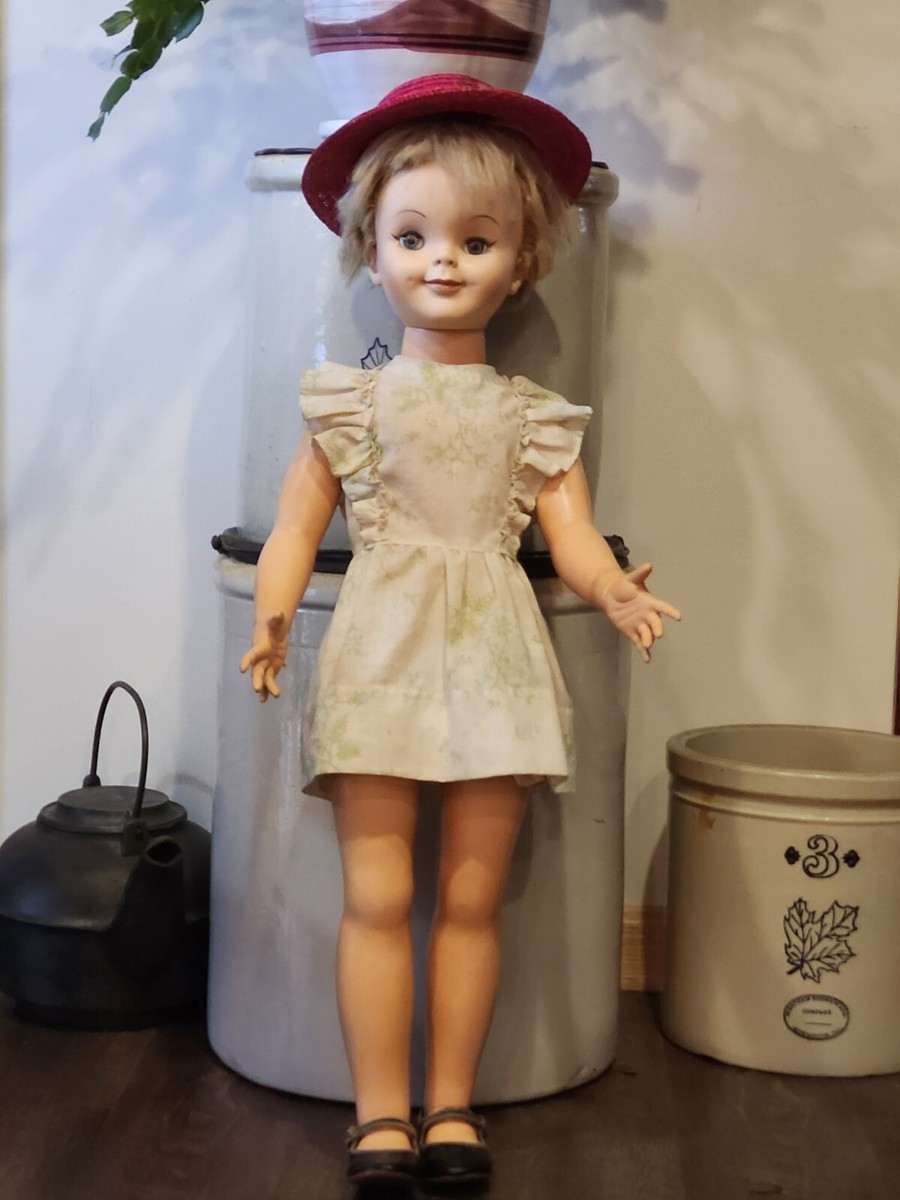 Uneeda 32 32 Inch Walking Doll VTG 1962 Large WALKER 30