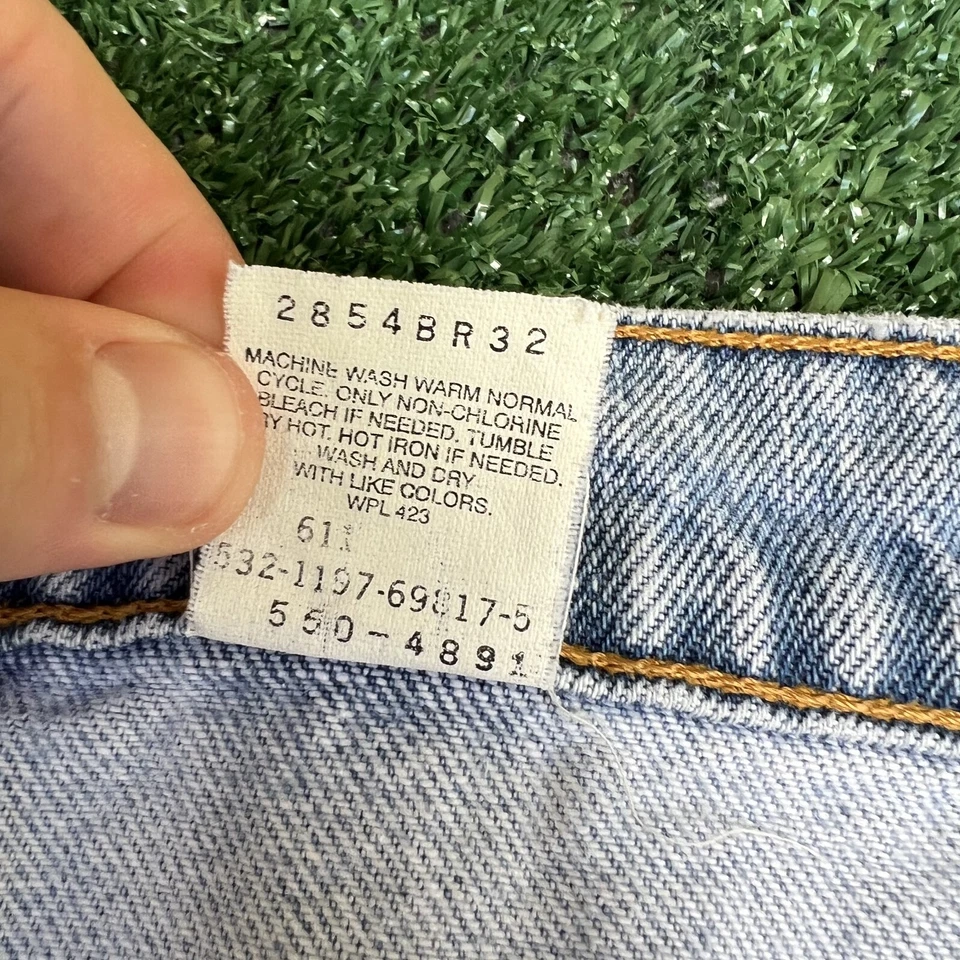 VTG Levi's 550 Jeans Mens 37x34" Blue Distressed Red Tab Relaxed Tapered Leg USA - Image 3 of 4