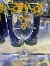 Van Gogh Museum WINE Glass Sunflower design collectible Art piece
