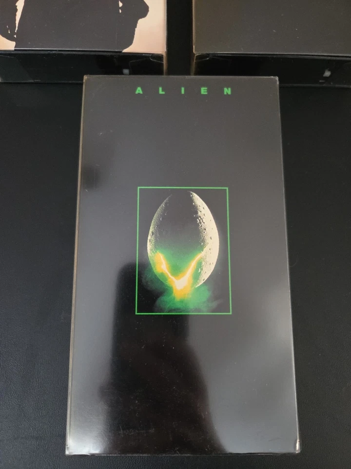 Alien Trilogy VHS Set Of 3 Tapes 1993 Fox Video Aliens Alien 3 Untested Foto 2 de 4