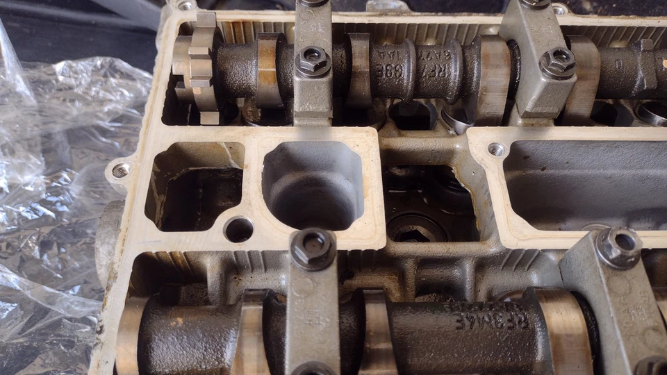 MAZDA 6 3 5 ESCAPE 2.5 2009-2013 8E5G VTi CULATA RECONSTRUIBLE *NÚCLEO* Foto 3 de 4