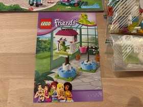 LEGO&reg; Friends Animal Care Clinic & Parrot House / Set 41085 41024 | Used