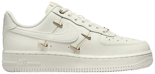 Nike Women's Air Force 1 Low ’07 LX Nike Women's Air Force 1 '07 LX Coconut Milk - Puffer Reds