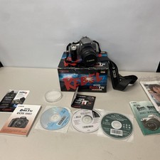 Cannon Rebel EOS T1i Camera Kit with Lens and Battery Charge Excellent Condition