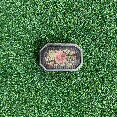 Vintage AVON Petite Point Pillbox Beautiful Needlepoint 
