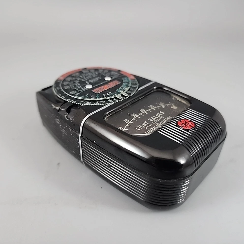 Medidor de luz de exposición vintage General Electric GE tipo DW-48 con estuche de cuero Foto 2 de 4