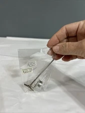 1/4' Quilting Foot With Guide Low Shank Fits Singer Models Box 10h