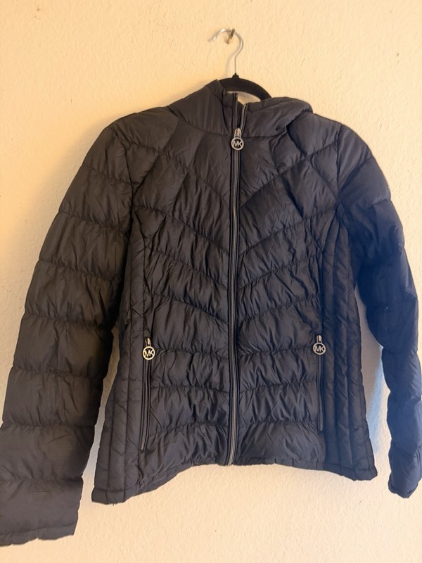 MICHAEL Michael Kors Women’s S Black Packable Down Fill Puffer Jacket Full Zip