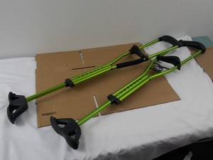 DYNAMO Crutches Size Small Sport Swings 4'6 - 5'2 300 Lbs Max NICE! Youth