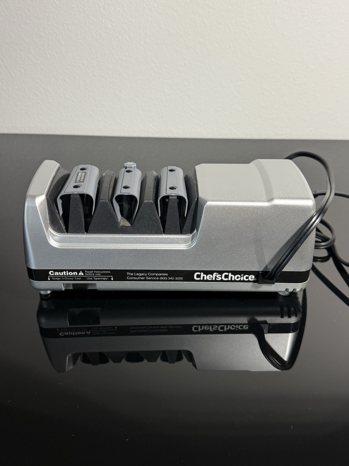 Chef's Choice Electric Knife Sharpener Model 130 Professional