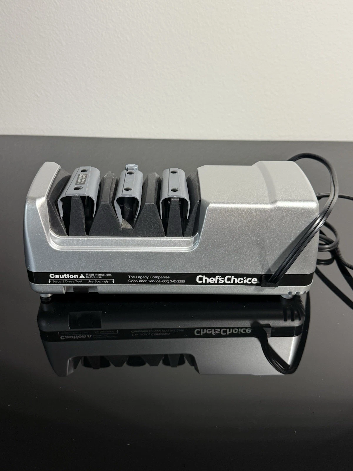 Chef’s Choice Electric Knife Sharpener Professional Sharpening Station Model 130
