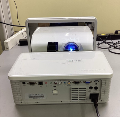 Smart Technologies Light Raise 60wi2 WXGA DLP, Projector
