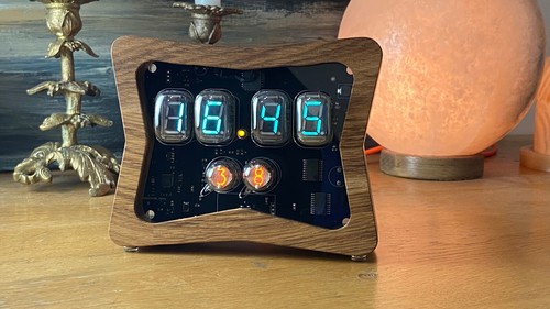 Nixie tube clock boasts both VFD and NIXIE tubes IV-22 plus IN-2 remote type C - Picture 5 of 10