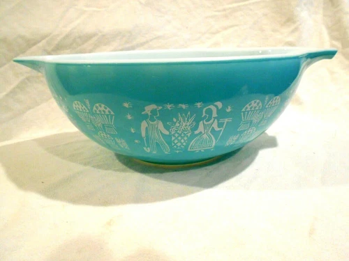 Vintage Pyrex Butterprint #444 Cinderella Bowl