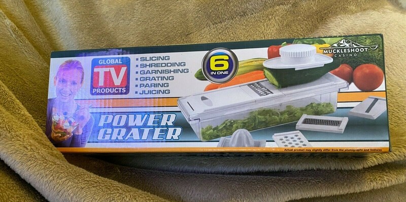 power grater slicing shredding garnishing grating pairing juicing  11" x 3.5'