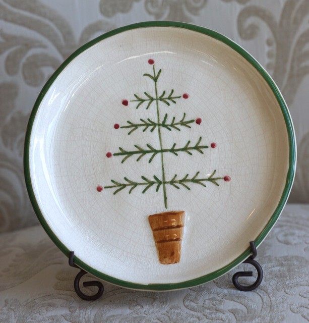 Christmas Tree Ceramic Plate + Stand, Crazing Finish, Simple and