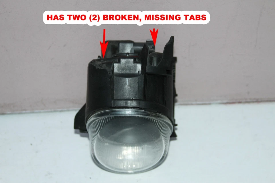 Faro antiniebla lado izquierdo Audi A4 2005-2008 sedán 2006-2011 Audi A3 OEM Foto 2 de 4