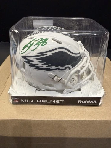 Saquon Barkley Signed Auto Clean Philly Eagles Salute Service Mini Helmet BAS