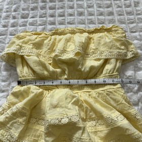 ALTAR&rsquo;D STATE Small Yellow Strapless Lace Trim Ruffled Romper