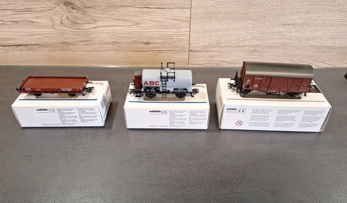 Märklin Güterwagen 46062 4870 00773 -12 Set Spur HO Kesselwagen Niederboardwagen | Zustand: Gebraucht