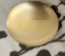 Milania Pressed Powder Compact