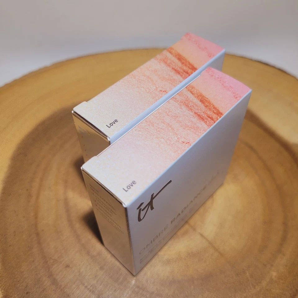 2x it Cosmetics OMBRÉ RADIANCE blush (Love) Anti-Aging Brightening Powder Blush - Image 3 of 4