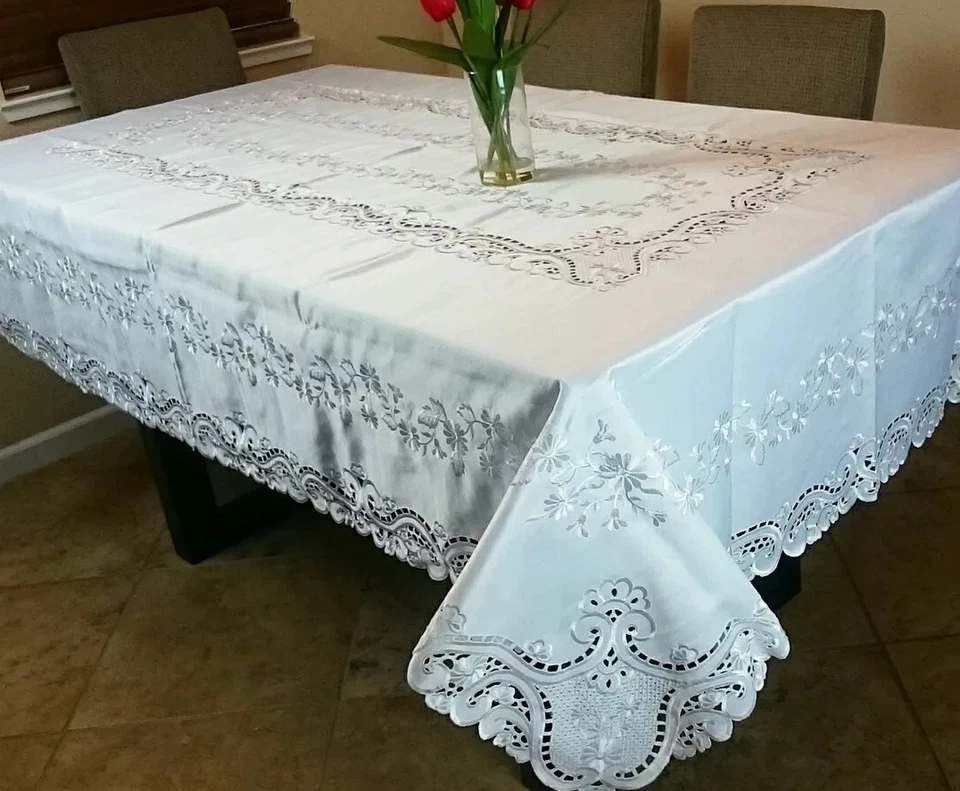 Weiß 72x108" Stickerei Blumen Cutwork bestickt Tischdecke Hochzeit Kirche