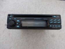 AUTORADIO CD DE MARQUE " CLARION " MODELE BD 329 RG . AVEC FACADE DETACHABLE