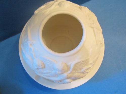 Vtg Porcelain Fairy Lamp Tealight Votive Candle Holder Sculpted Angels Pattern - Picture 2 of 5