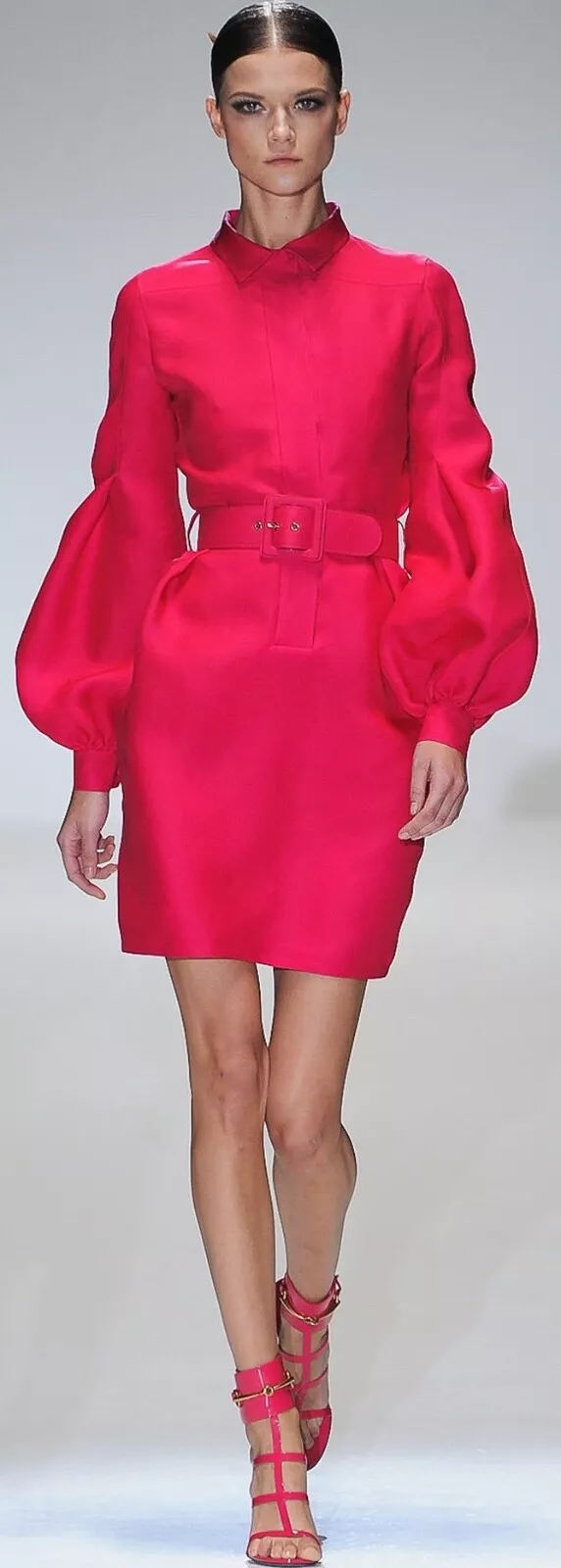 Exquis ! Robe de défilé Gucci époque Tom Ford taille 42 UK8 10,USA4 6