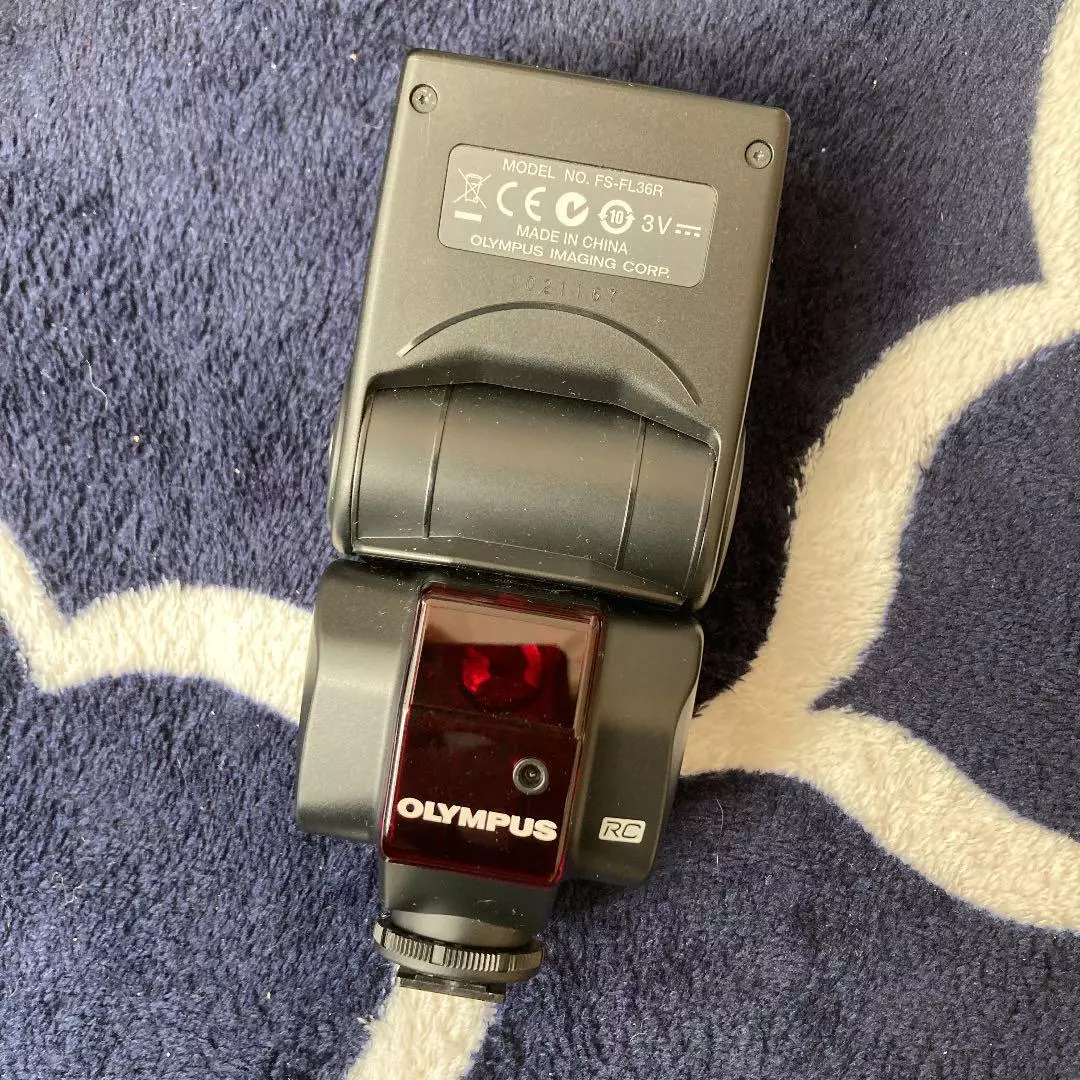 OLYMPUS FL-36R Electronic Flash Wireless RC Clip-on Strobe