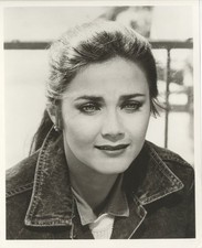Lynda Carter Hotline Vintage 8x10 Photo 1982 Publicity Glamour Close up 