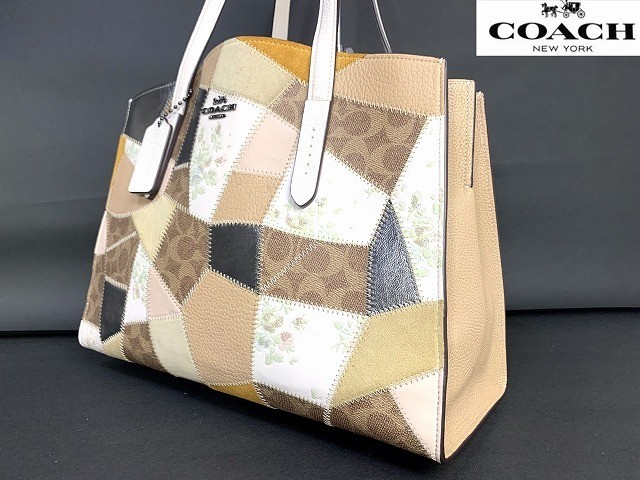 beautiful  Rare model COACH patchwork leather tot… - image 3