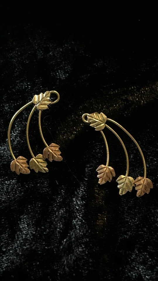 Brincos vintage de ouro 14 K Black Hills folhas de outono - Imagem 2 de 3