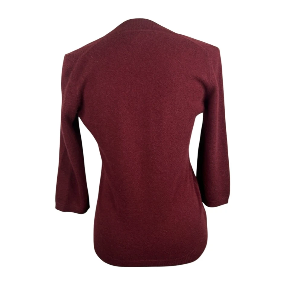 Свитер Barneys New York 100% кашемир бордовый с глубоким круглым вырезом рукав 3/4 размер маленький - Изображение 3 из 4