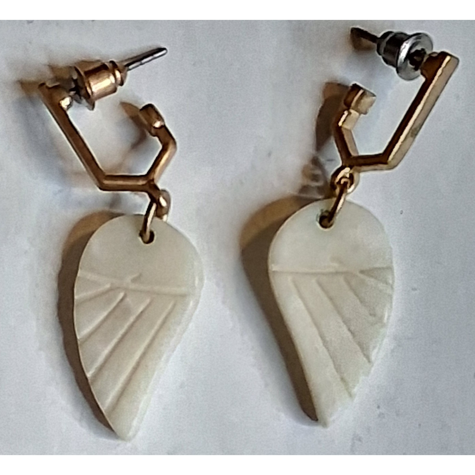 Wing Drop Dangle Earrings Lightweight Minimalist … - image 2