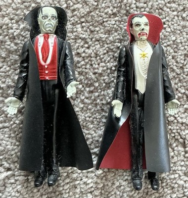 1980 Remco Universal Monsters Dracula And Phantom Of The Opera W/ Capes Figures