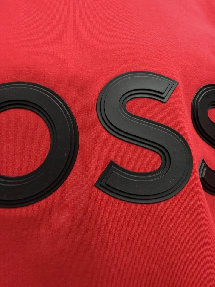 Hugo Boss Men's Short Sleeve Crew Neck T-Shirt 100% Cotton Size Medium ( RED ) - Image 4 of 4