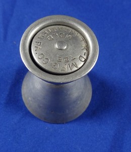 ANTIQUE VINTAGE "K-D MFG. CO " GOLF SAND TEE MOLD, A MUST HAVE IN COLLECTION