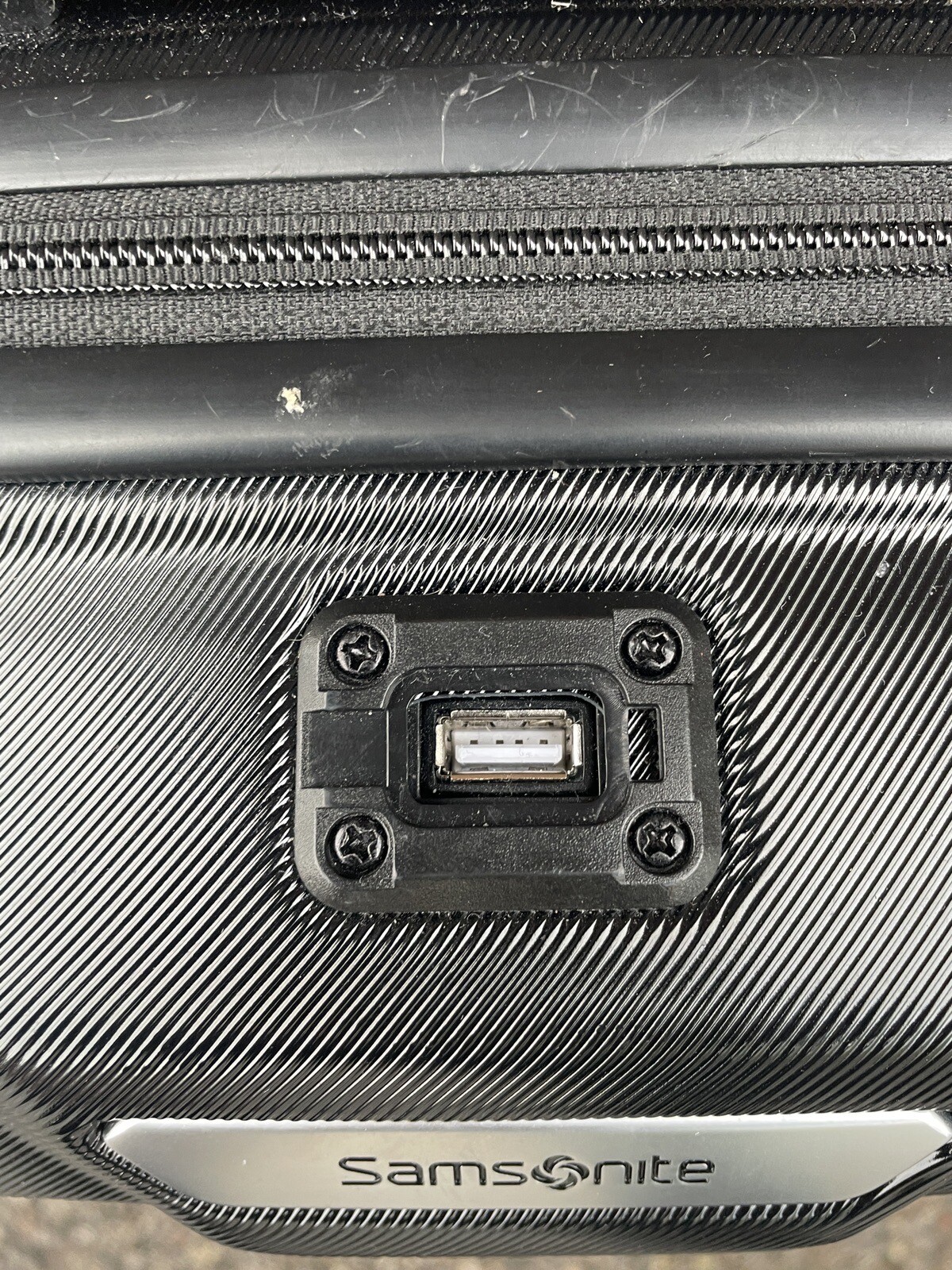⭐SAMSONITE ENDURE SMALL 55CM SPINNER HARD CASE BLACK CABIN CARRY ON USB USED⭐ eBay