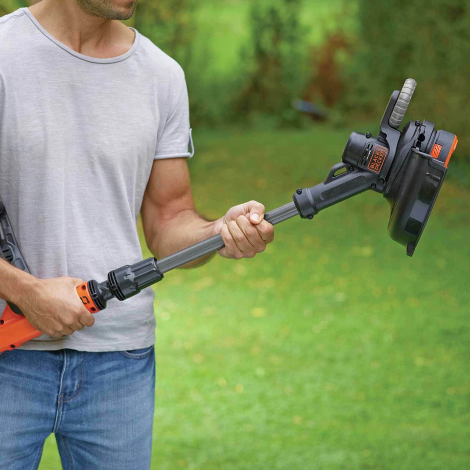 Black and Decker STC1820PC 18v Cordless Telescopic Grass Trimmer and Edger 280mm - Image 3 of 4