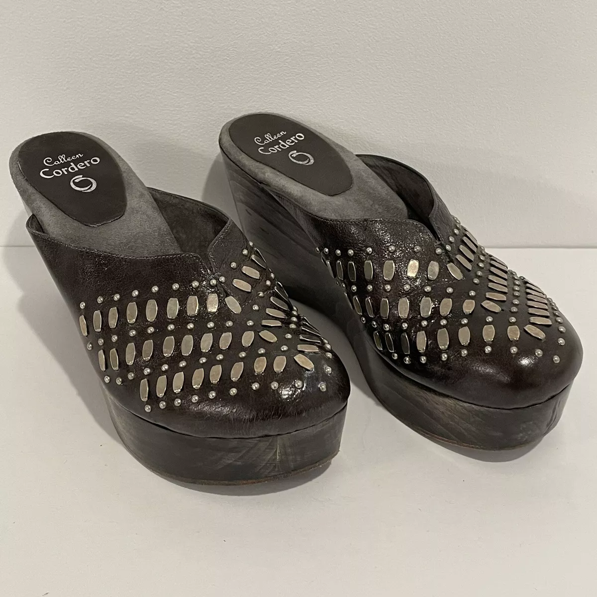 CALLEEN CORDERO dark gray leather silver studded platform wedge
