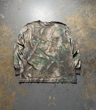 Vintage 90’s Ranger Realtree Camo Essential Long Sleeve Pocket Tee Shirt-Size L