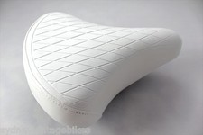 SADDLE LADIES WHITE QUILTED VINTAGE RETRO STYLE WOMENS SOFT BIKE SEAT