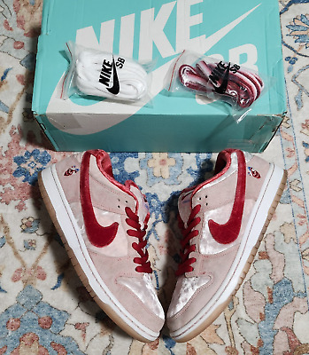 Nike Sb Dunk Low Pro Qs Valentines Day Strangelove CT2552 Nike Sb Dunk Low Pro Qs Valentines Day Strangelove CT2552