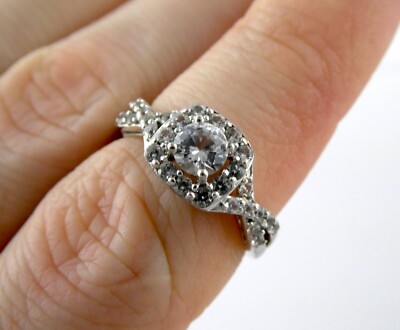 SUN Sterling Silver White Sapphire and White Topaz Ring 925 Size 7.5 3g Weight