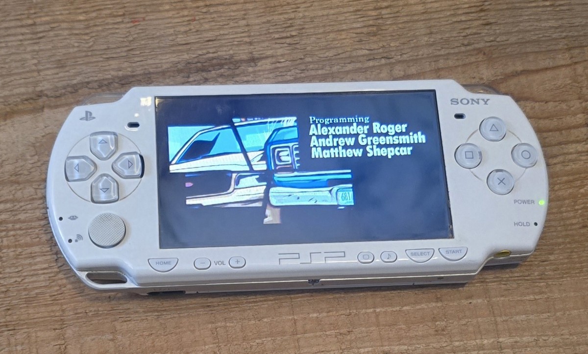 Sony PSP 2000 Launch Edition 64MB Rose Pink Handheld System for 