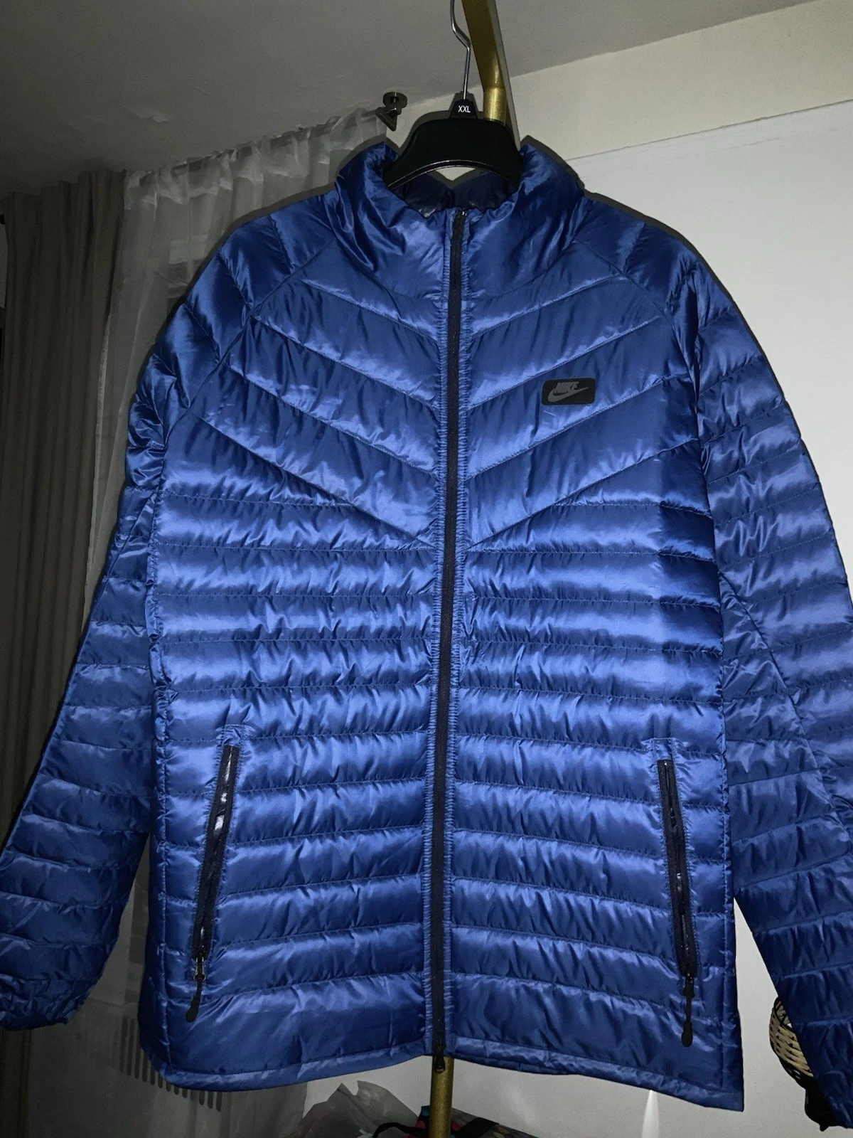 Nike Men’s Insulated Jacket Size XL
