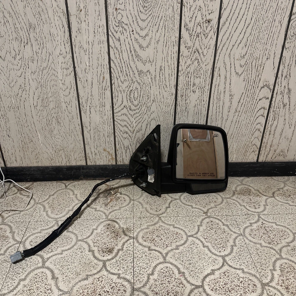 Compatível com 2003-2005 Lincoln Aviator Light Tundra metálico espelho de porta direita - Imagem 2 de 4