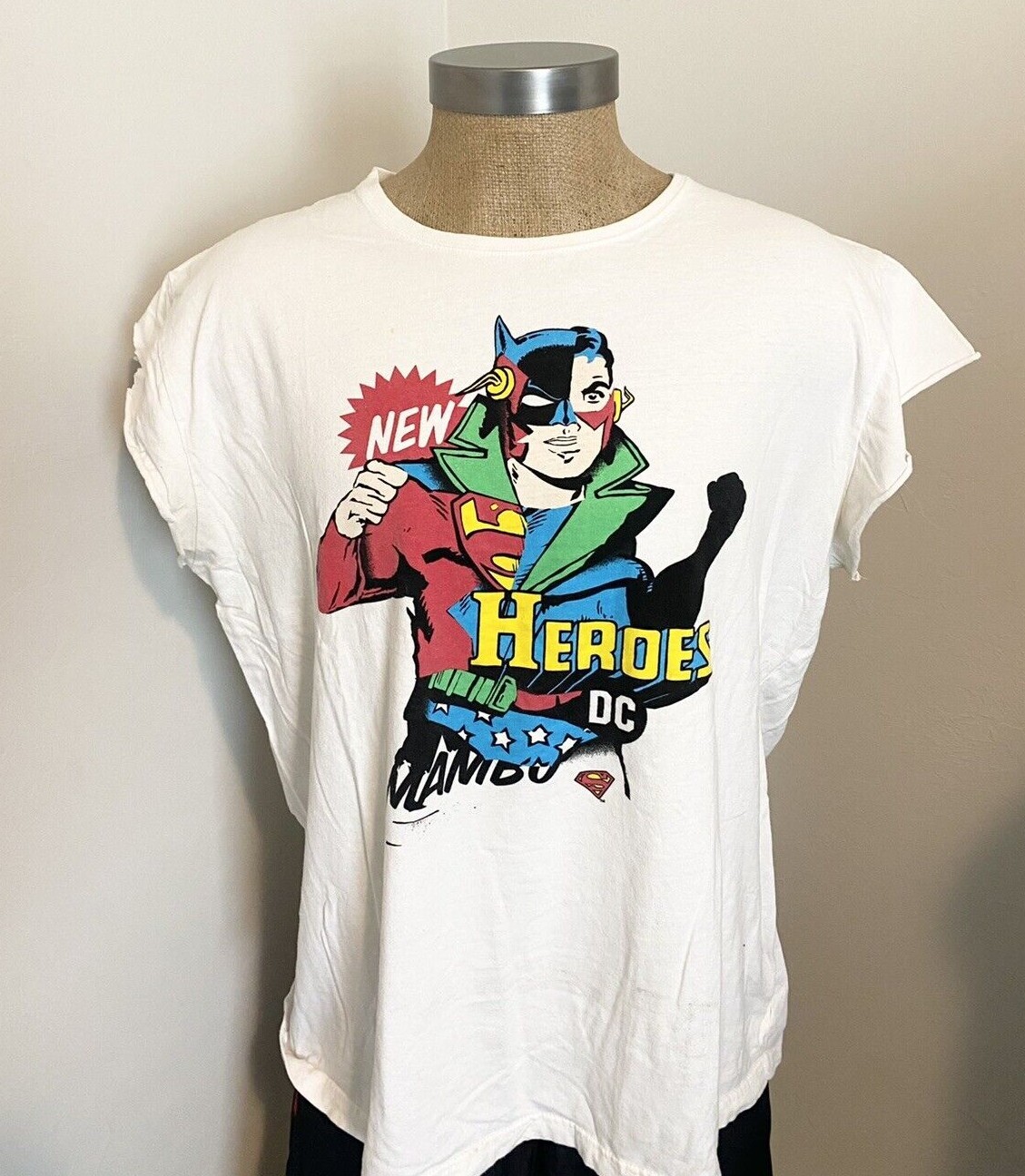 🤪 DC Comics x Mambo Heroes TShirt White 3XL, Ragged Sleeves 154 eBay